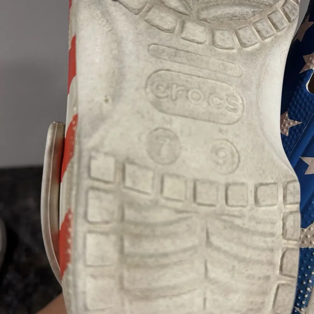 CROCS Red White Blue Stars Stripes American Flag USA Slip Shoe Womens 9 Mens 7